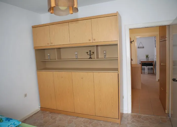 百慕大公寓 公寓 *